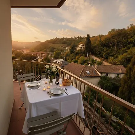 Apartament Wine - Moscato & Barbera *