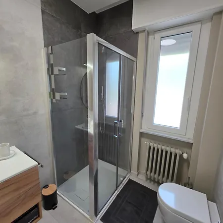 Apartament Wine - Moscato & Barbera *