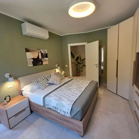 アパート Wine - Moscato & Barbera カネッリ