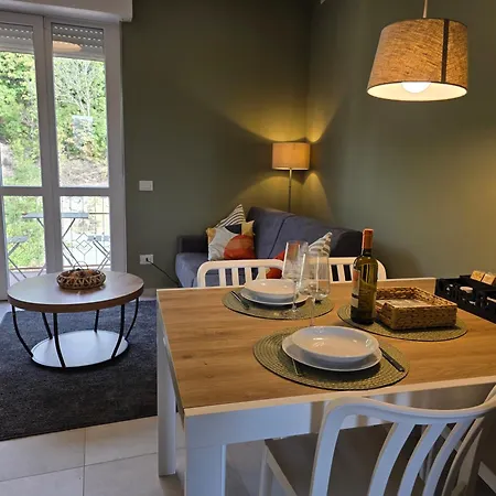 Apartament Wine - Moscato & Barbera Canelli