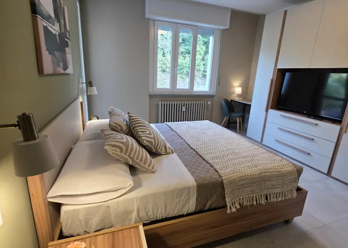 Wine - Moscato & Barbera